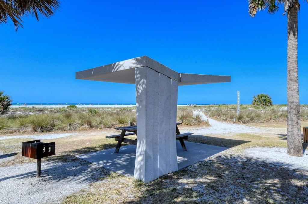 Canal 309 - Right In Siesta Key Village! Εξωτερικό φωτογραφία